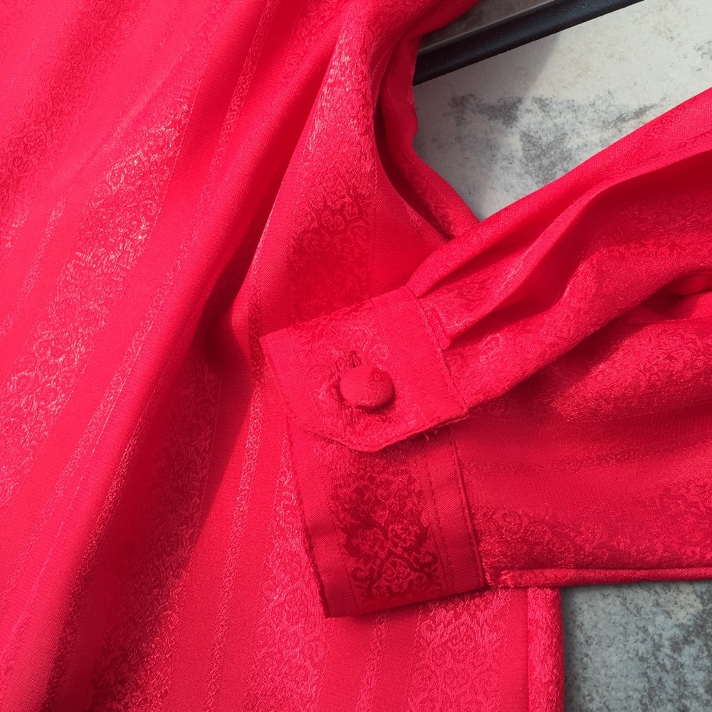 Worthington Petite • Red Long Sleeve Blouse Top - Picture 4 of 6